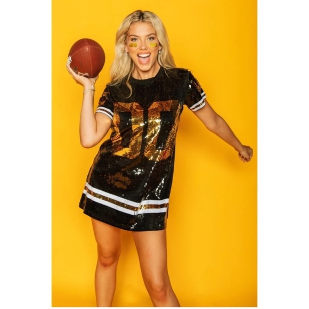 QOS Dress
